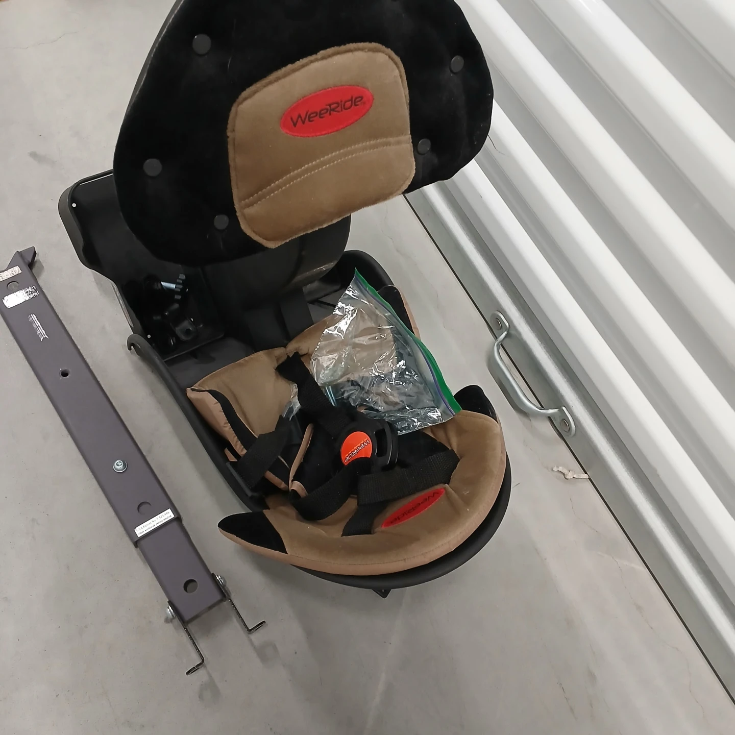 WeeRide toddler bike seat ⚽️ - photo 3
