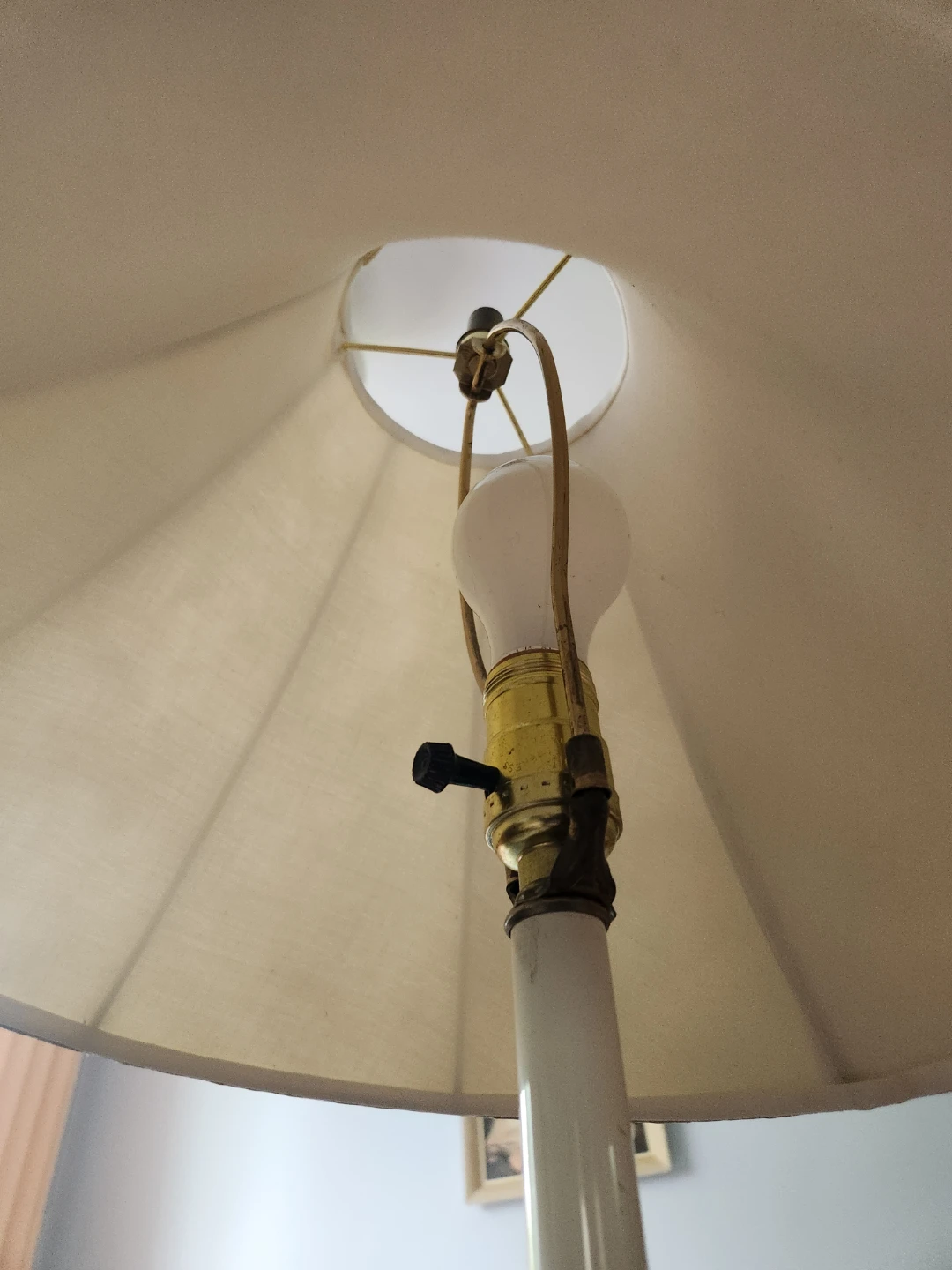 Vintage Brass Floor Lamp - photo 3
