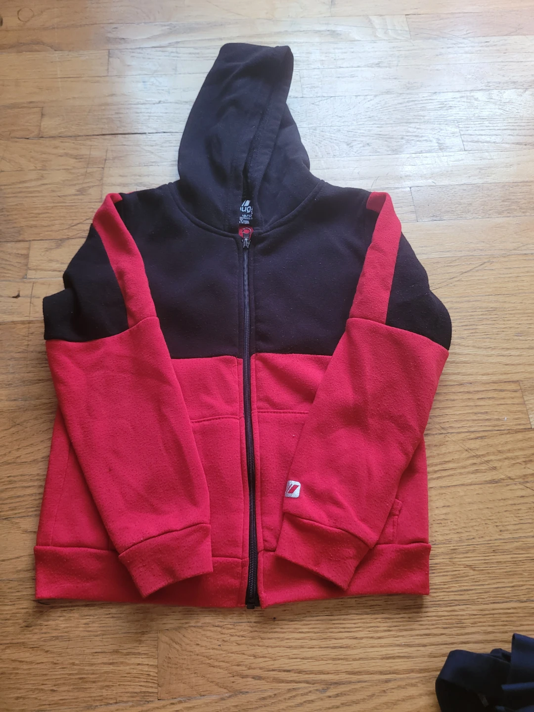 Cougar Sport Kids Tracksuit - Size 10/12 - photo 2