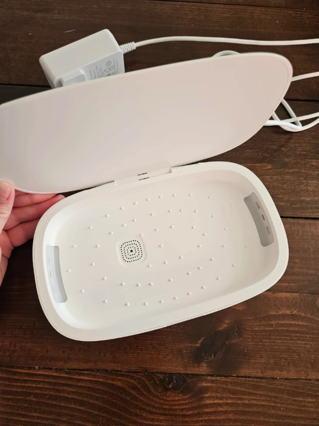 Mophie UV Sanitizer with Wireless Charging - photo 4