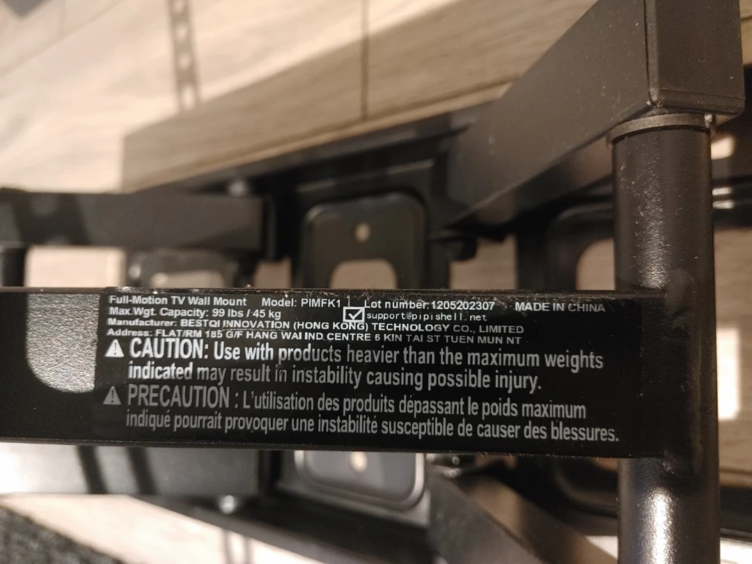 BESTQI Full-Motion TV Wall Mount - photo 3