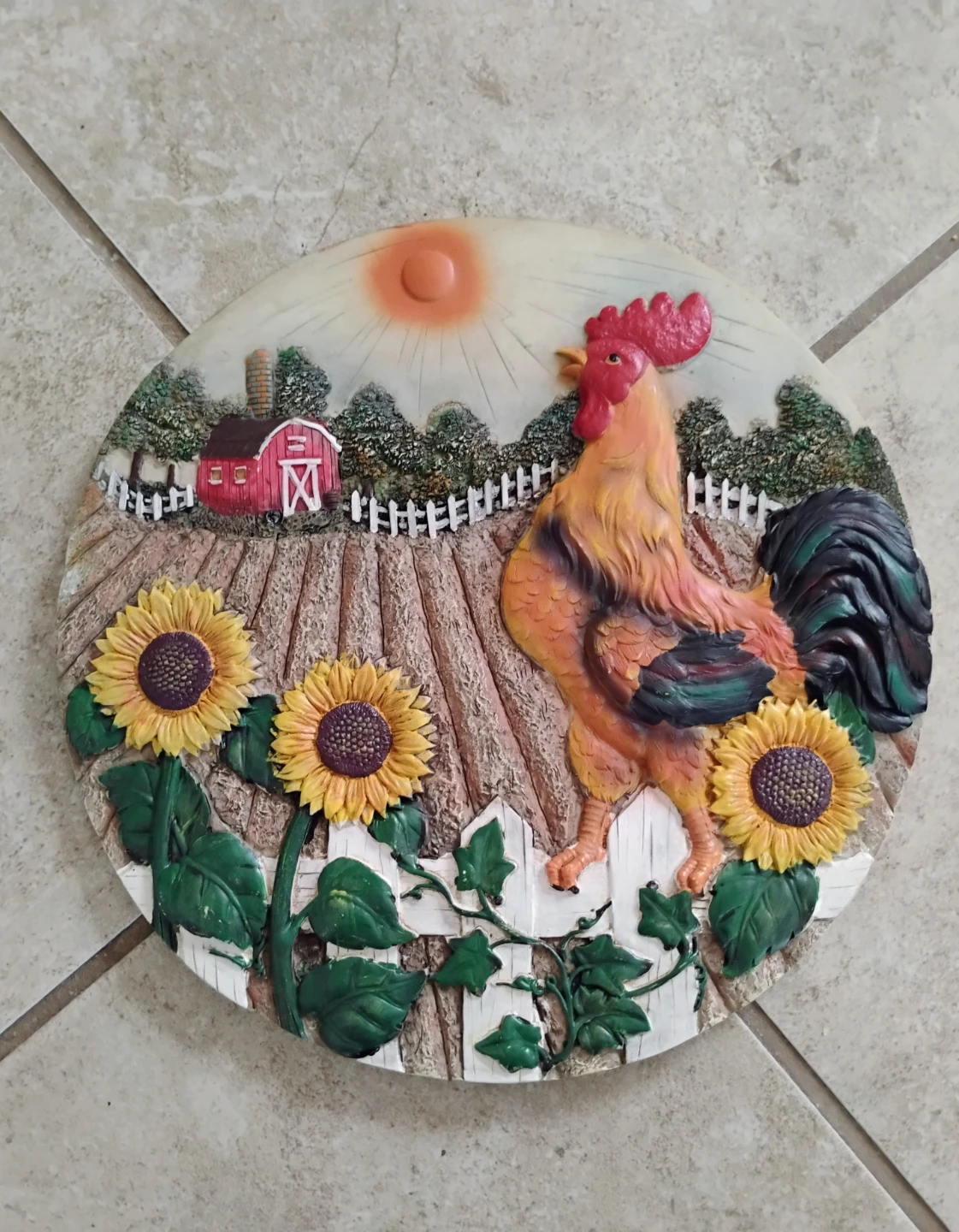 COLORFUL ROOSTER-THEMED STEPPING STONE / PLACQUE