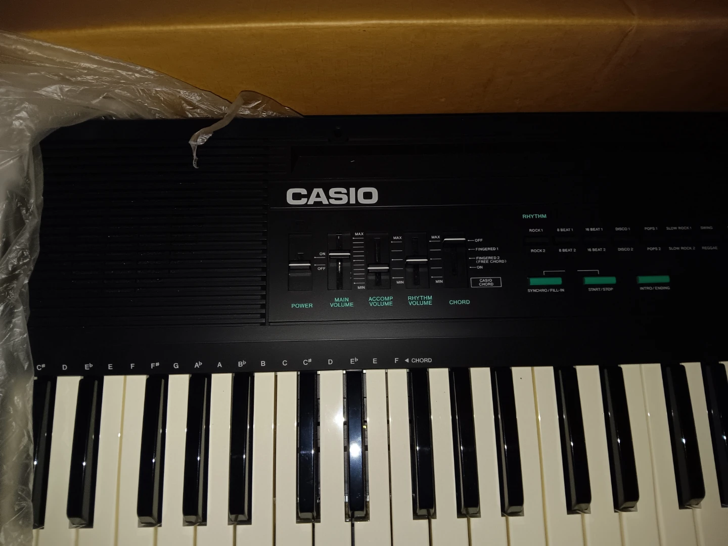 Casio Tone Bank Keyboard CT-607 - photo 3