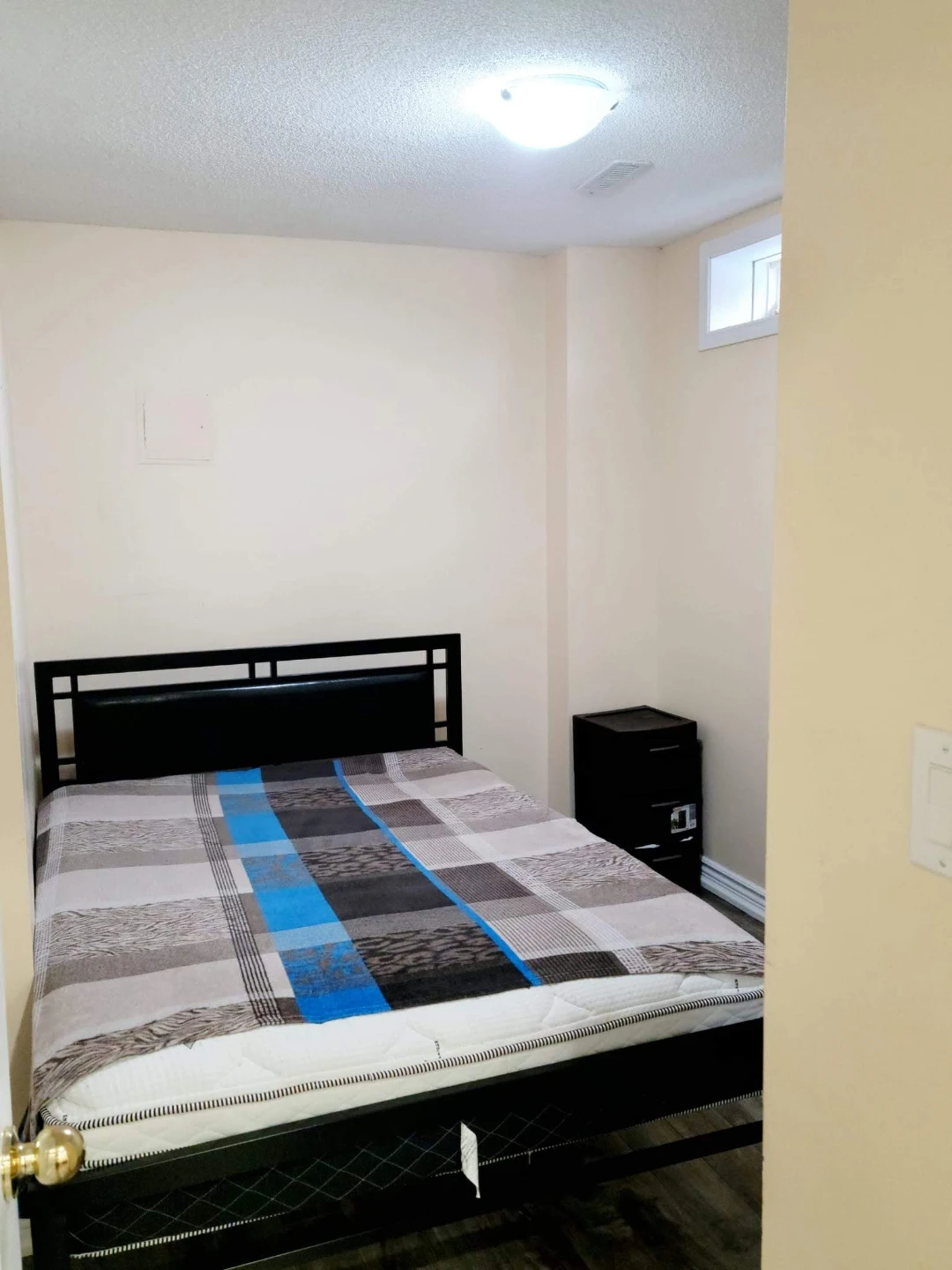 Basement for rent - photo 3