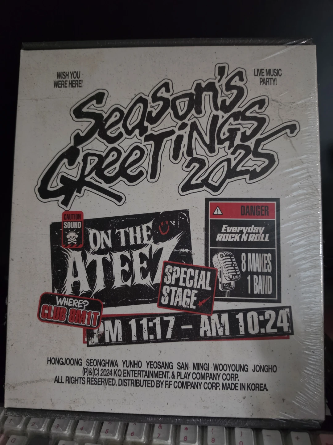 Ateez Season's Greetings 2025