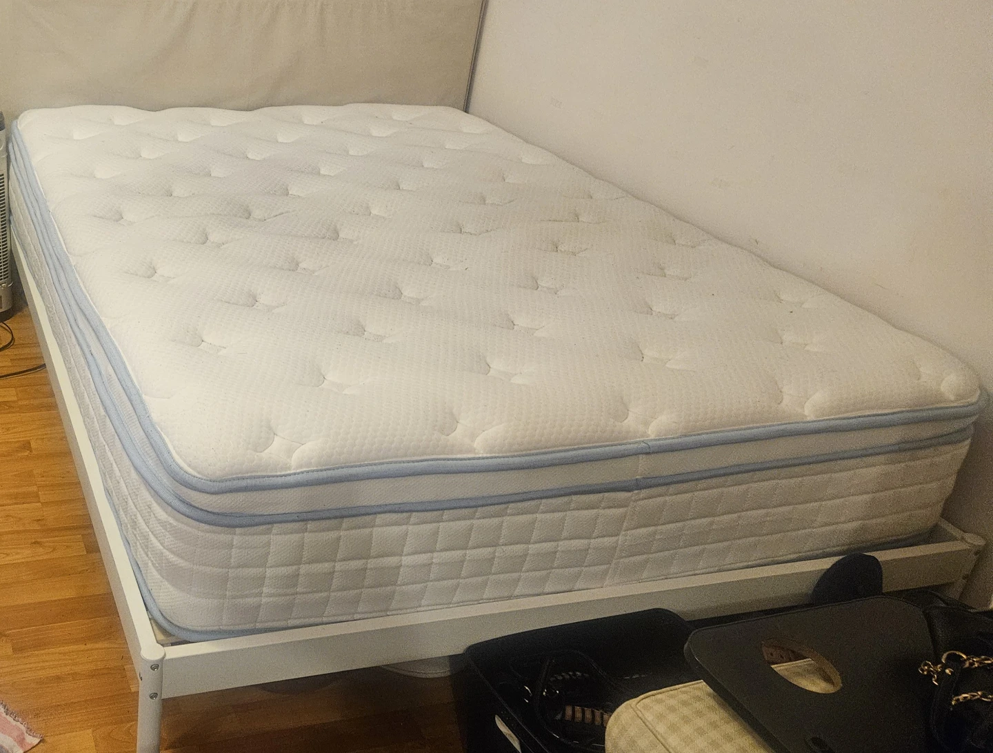 Used bed for sale - photo 2