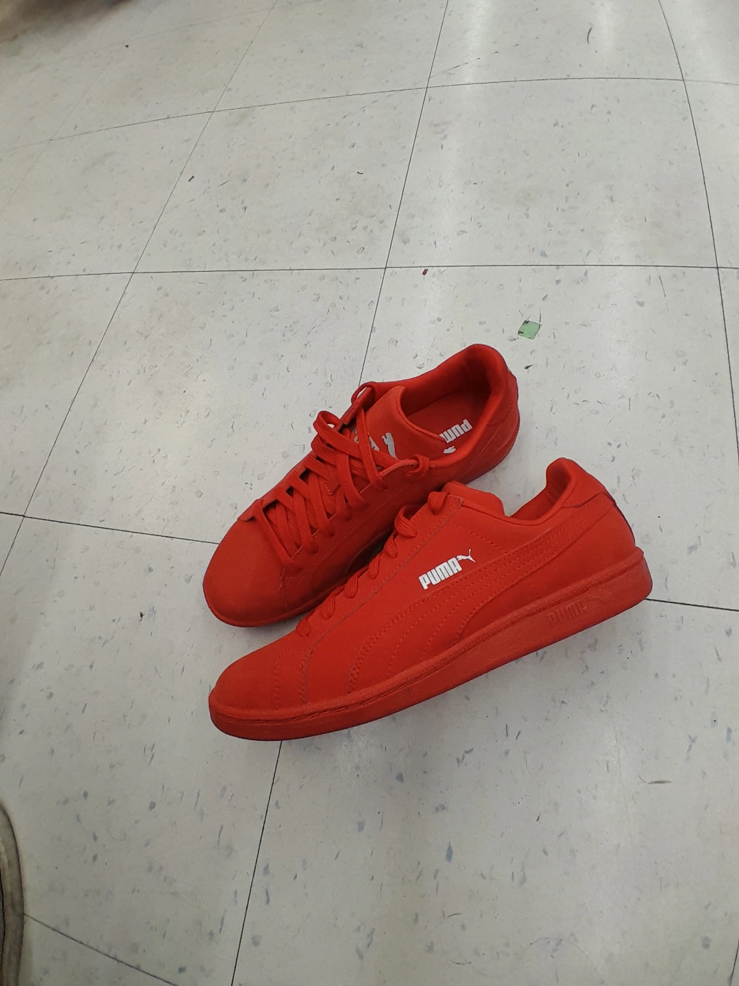 Puma Red Suede Sneakers Women's Size 8.5 - photo 2