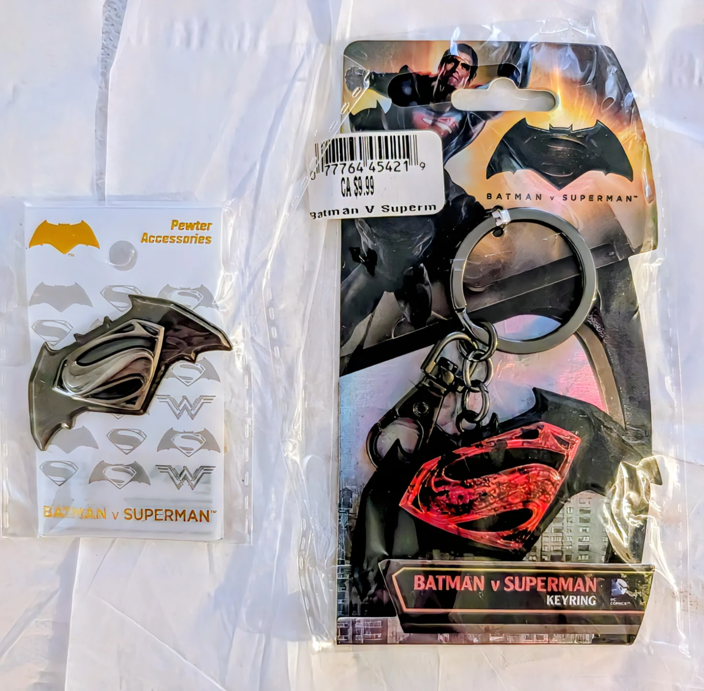 Batman v Superman Pewter Keychain and Pin