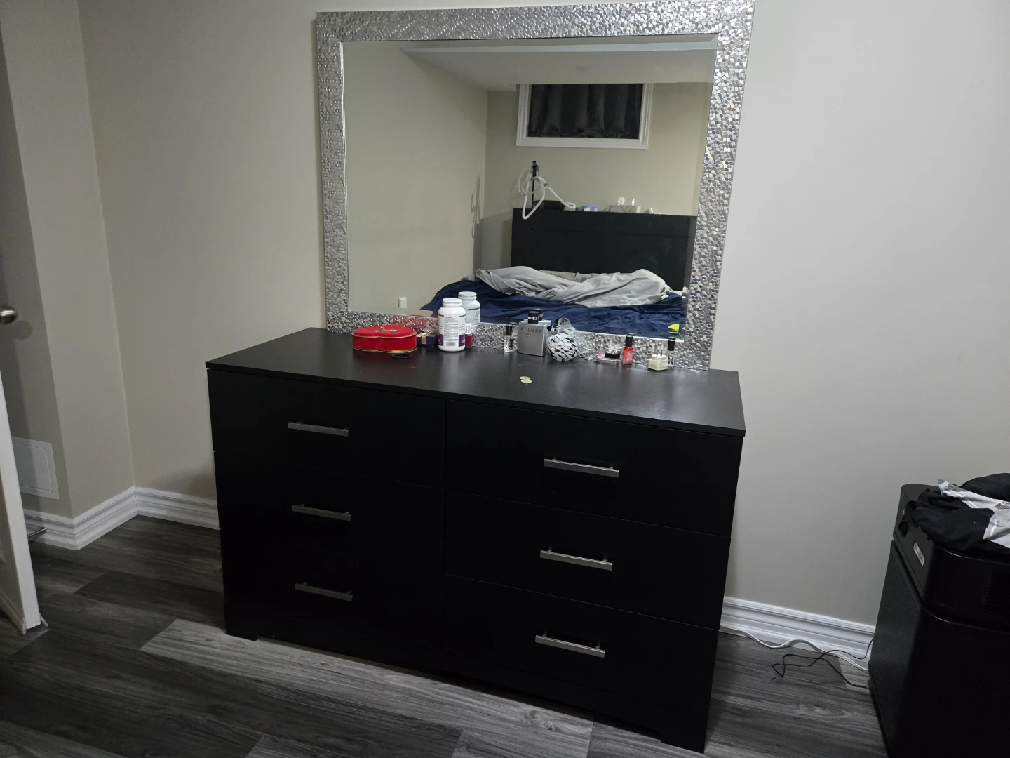 Dresser with mirror - photo 2
