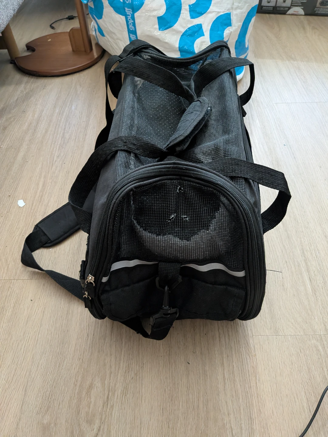 Black Pet Carrier Bag - photo 2
