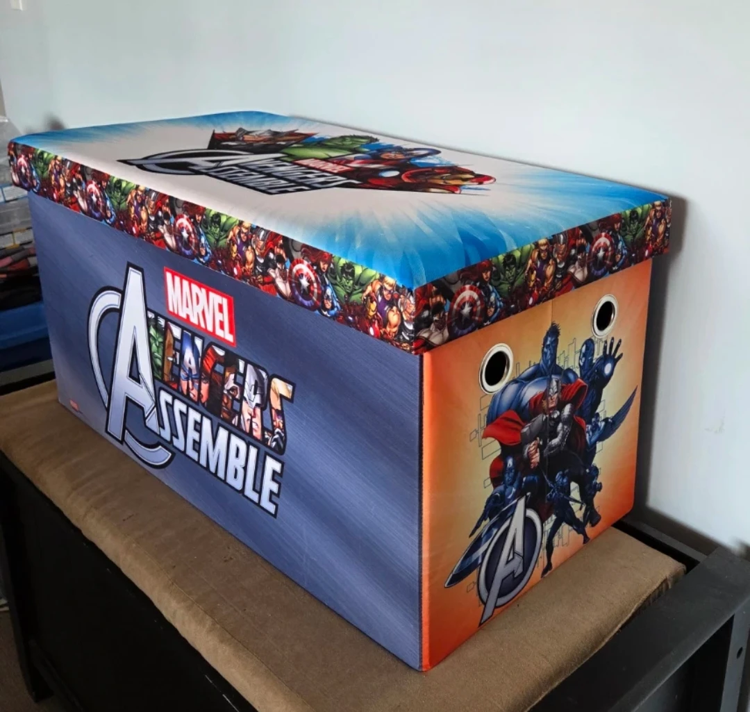 Marvel Avengers Assemble Toy Box - photo 4