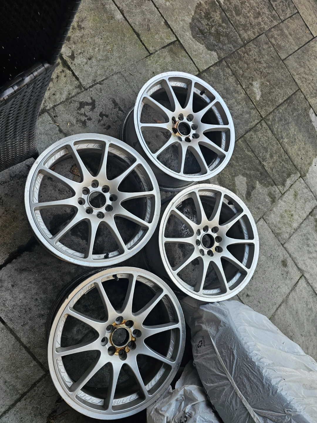 Set of 4 17" Alloy Wheels