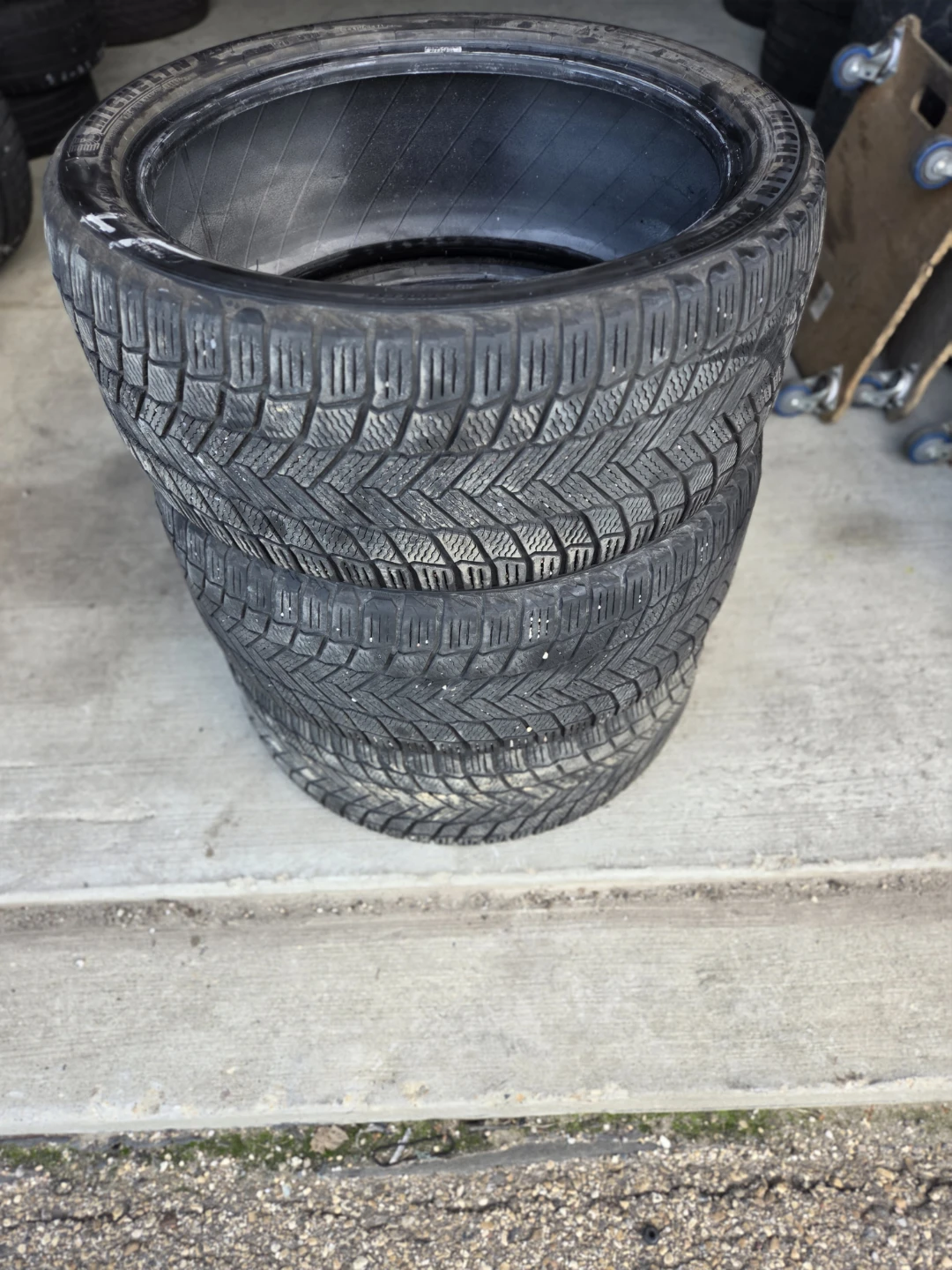 3 245/40R20 X-Ice Snow Winter Tires