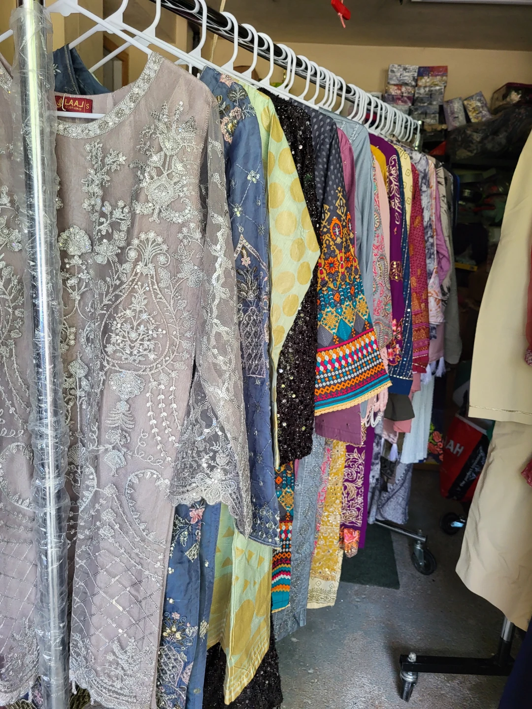 Embroidered Women's Fancy Traditional Wear Clothes - photo 2