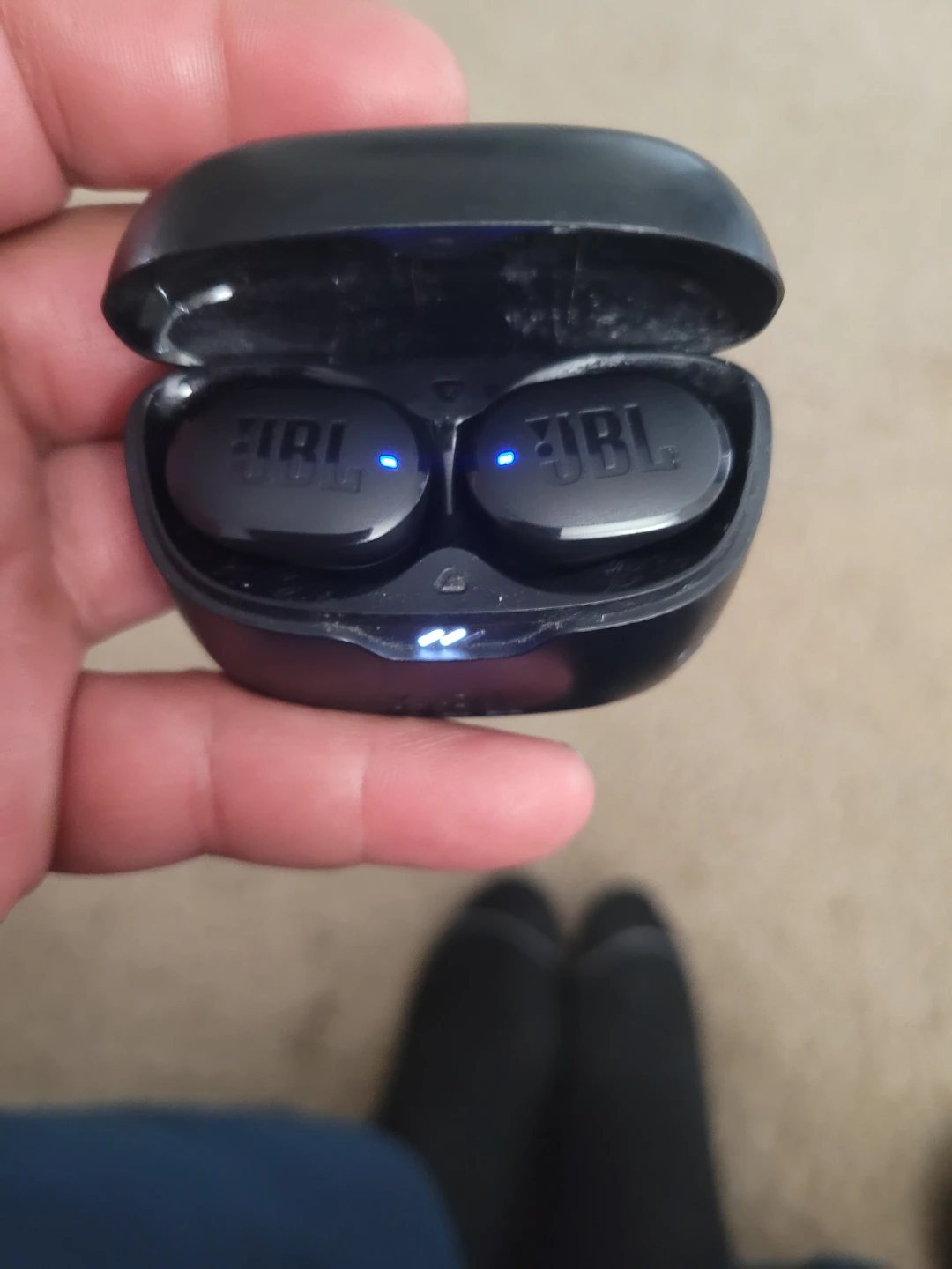 JBL Black Wireless Earbuds