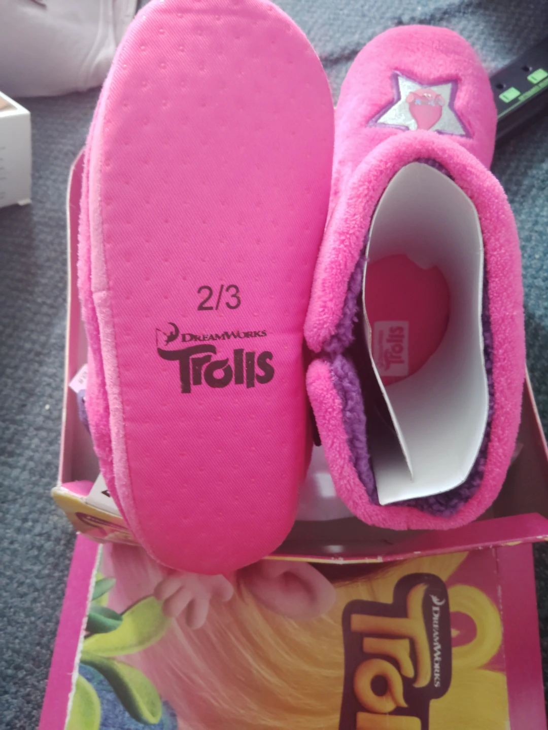 DreamWorks Trolls Pink Slippers - Size 2/3 - photo 3