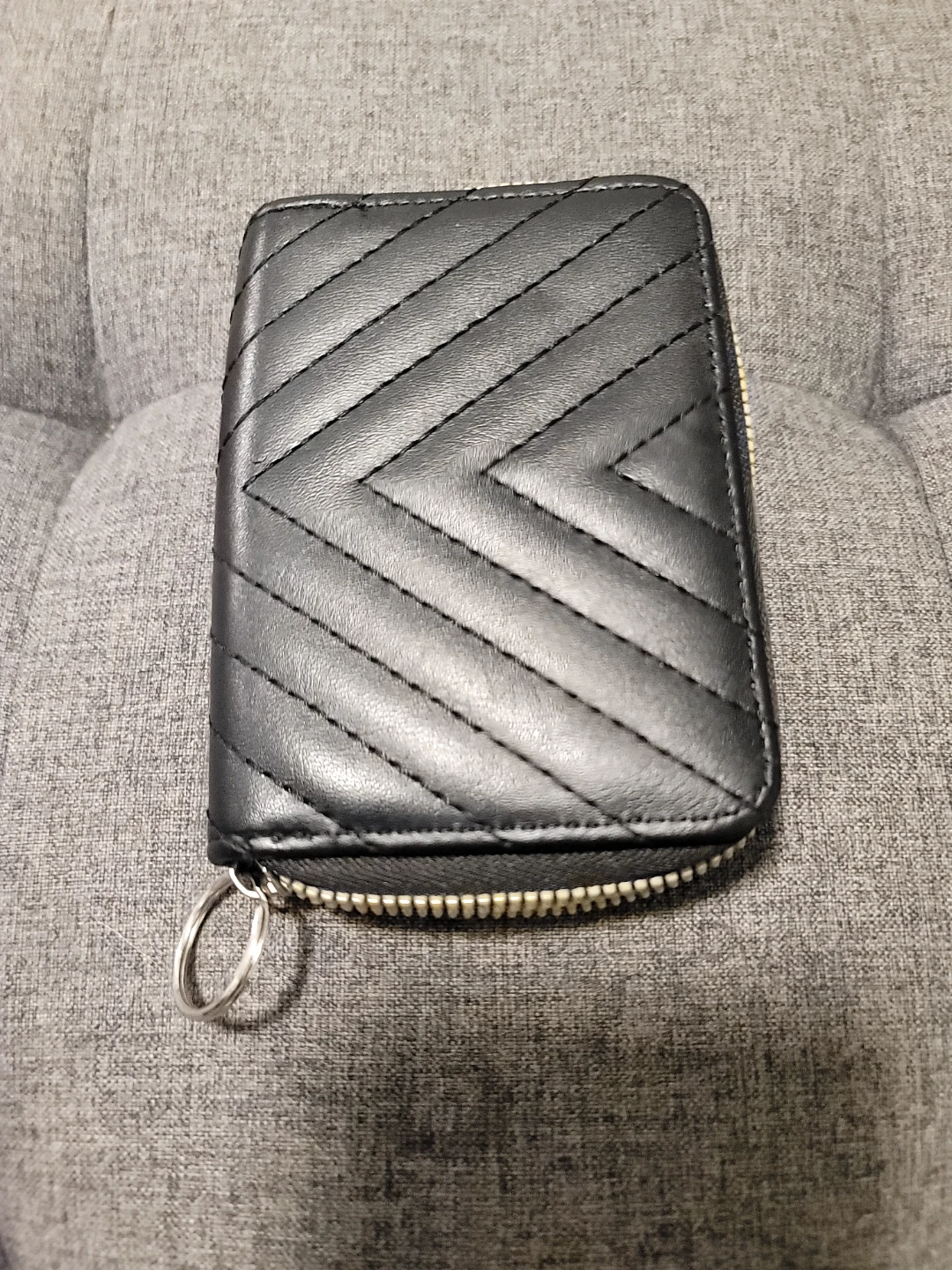 Women's Black Chevron Zip Wallet