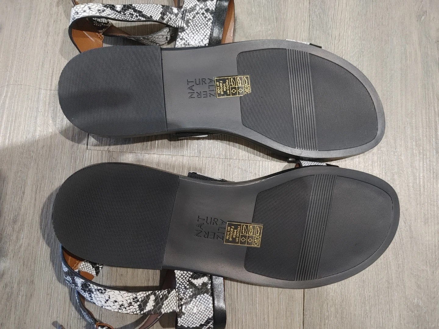 Naturalizer Snake Print Flat Sandals - brand new - photo 5