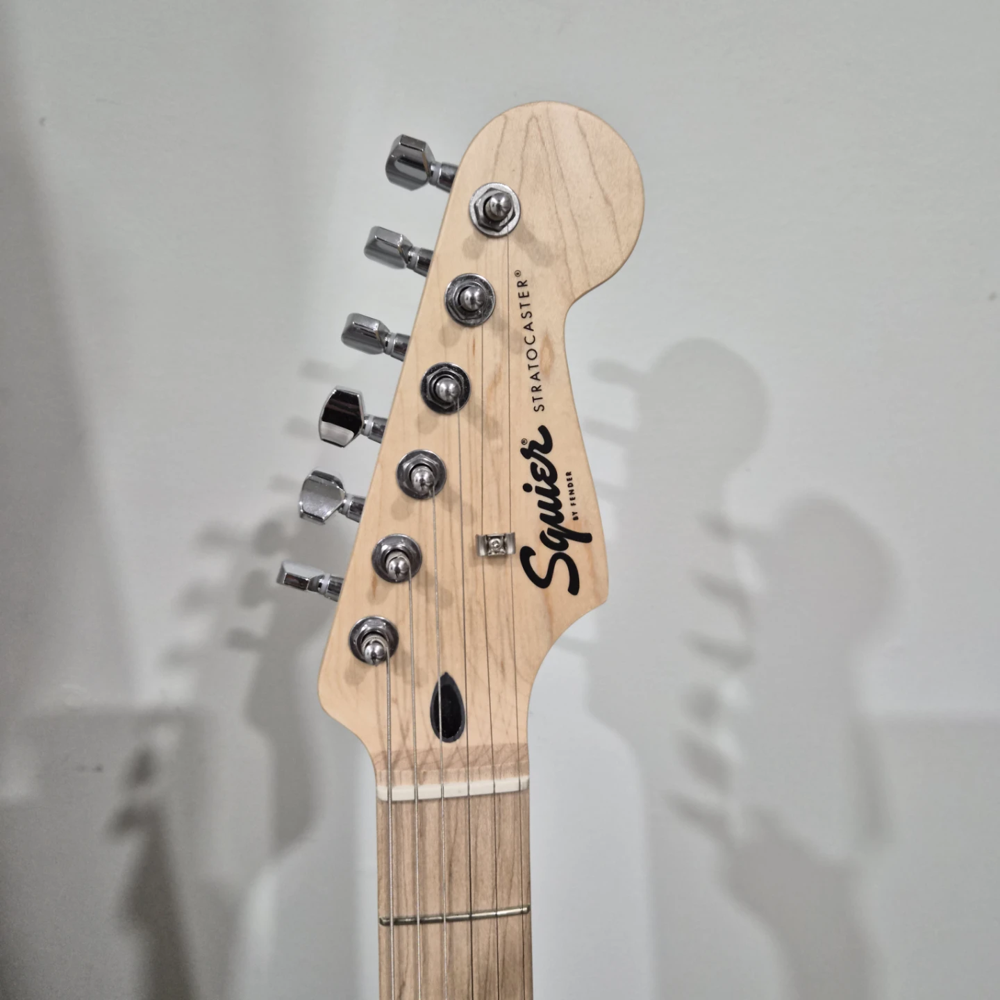 Squier Stratocaster Electric Guitar - photo 2