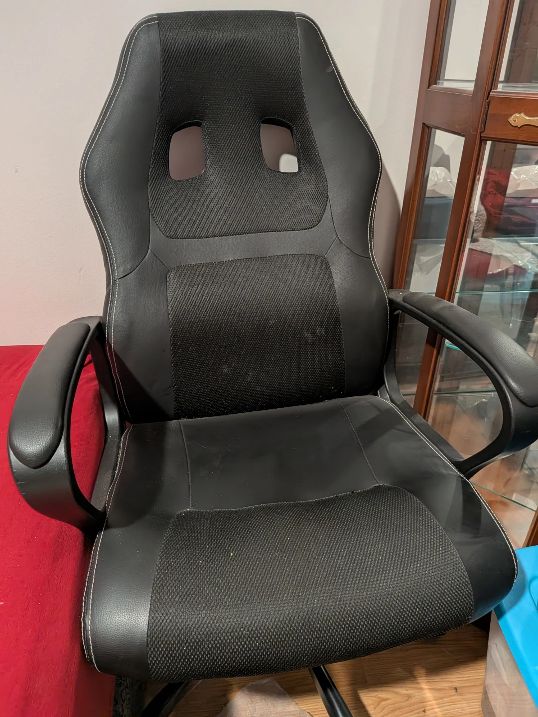 Black Gaming Chair