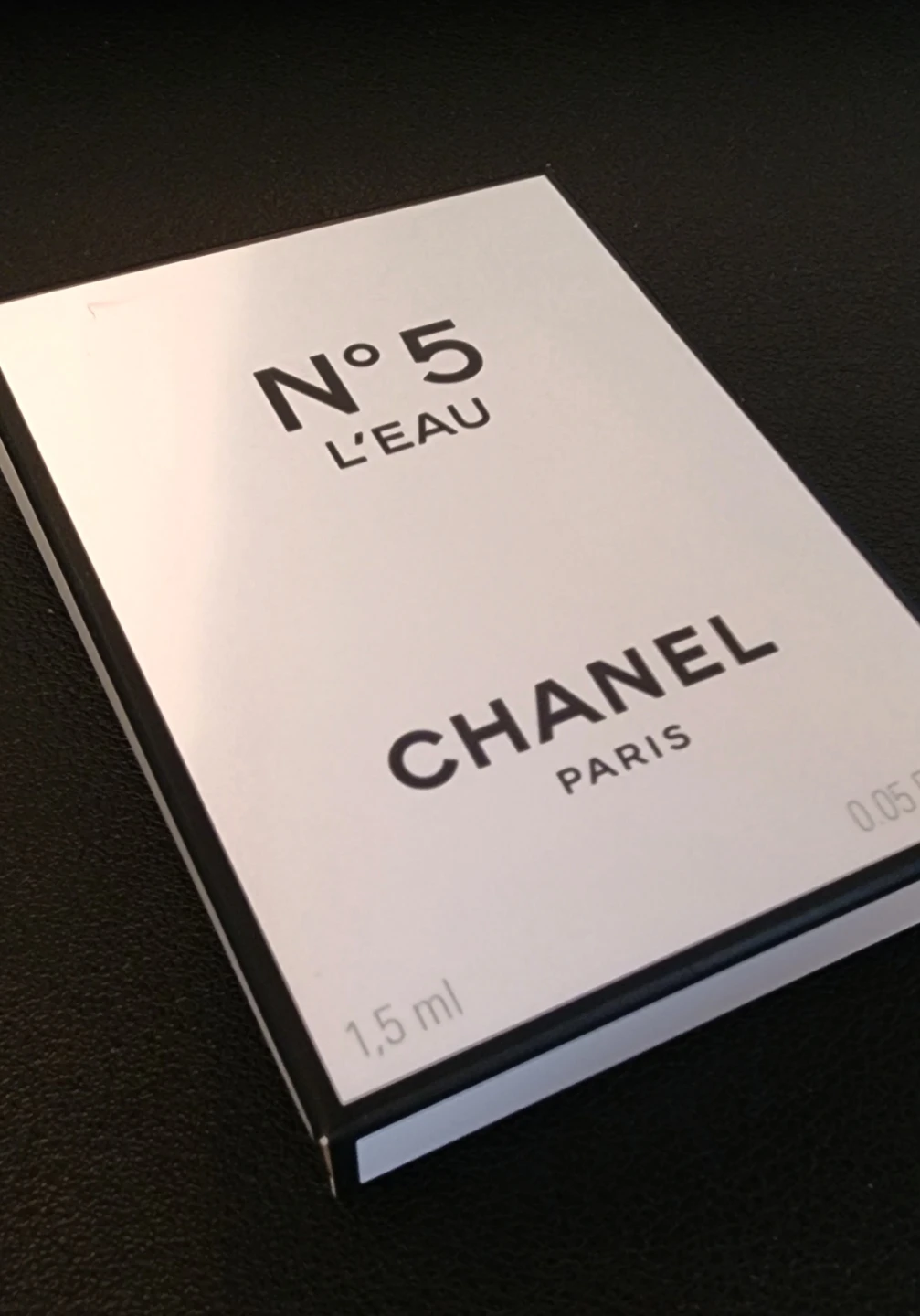 Chanel Pink Mirror and Chanel perfumes - photo 5