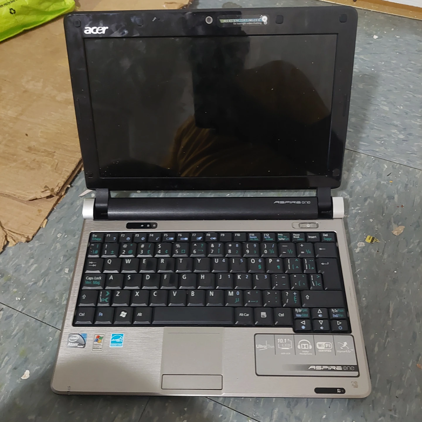 Acer Aspire One Netbook - photo 2