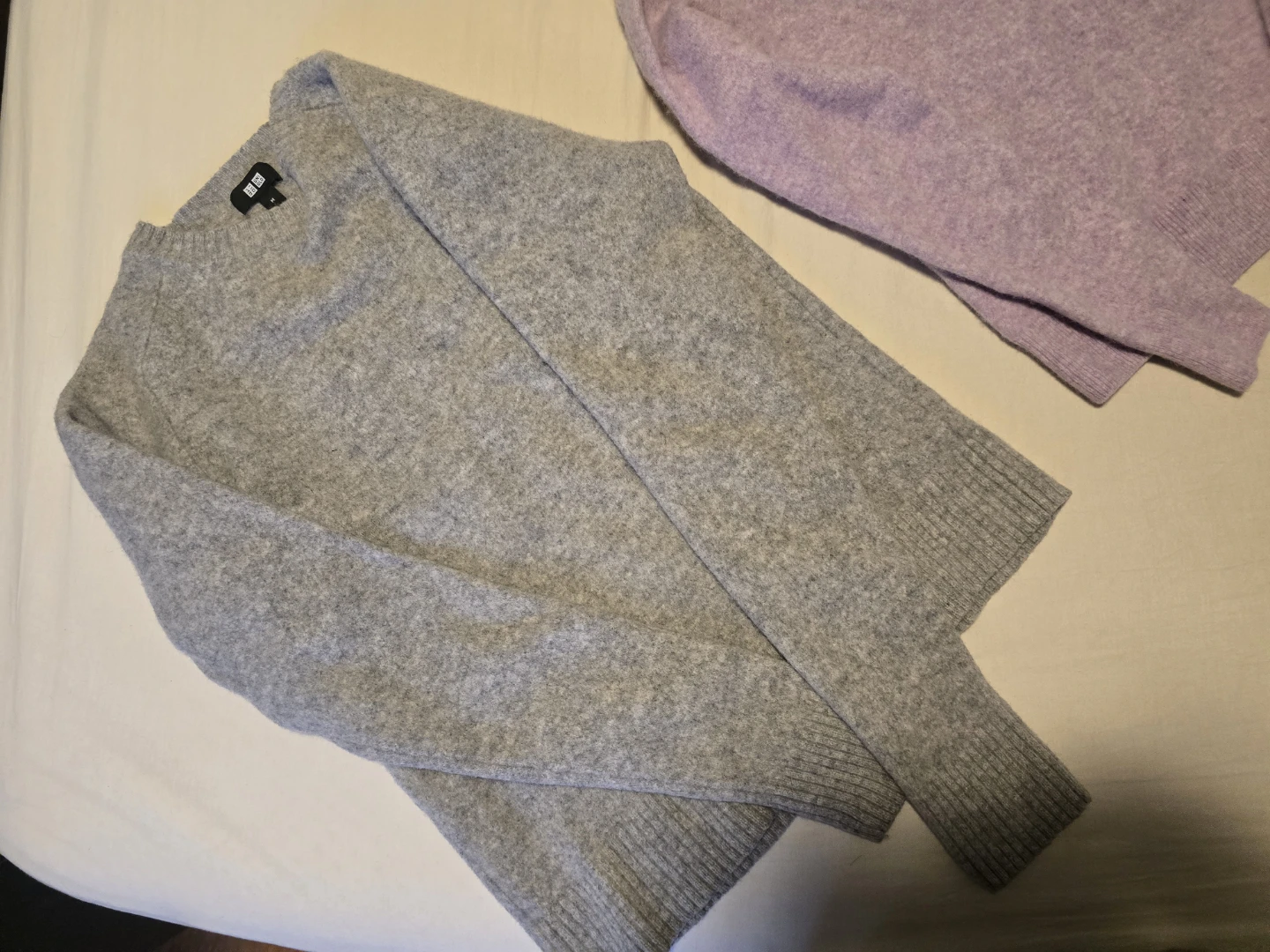 Uniqlo Grey and Purple Knit Sweaters Size S