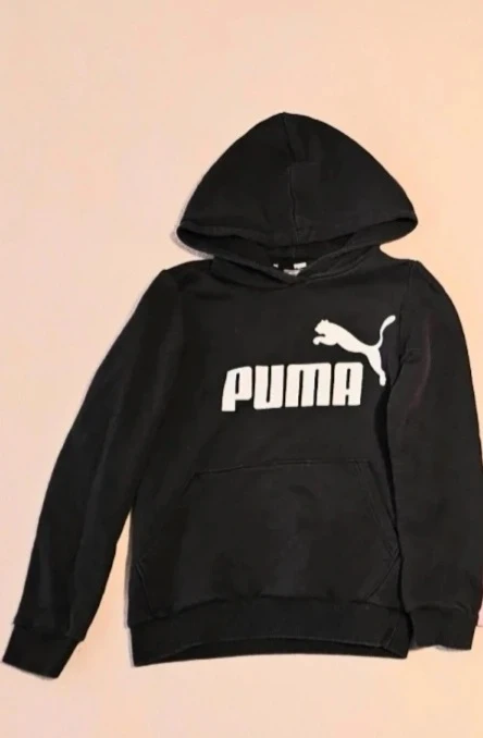Kids Puma Black Hoodie fits 5-6 year old $5