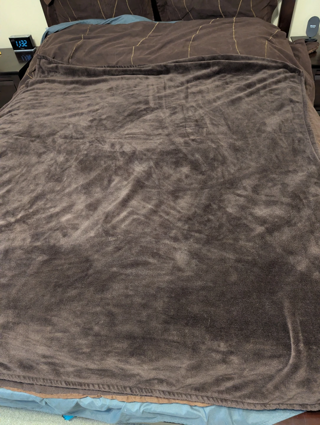 Cozy Brown Fleece Throw Blanket