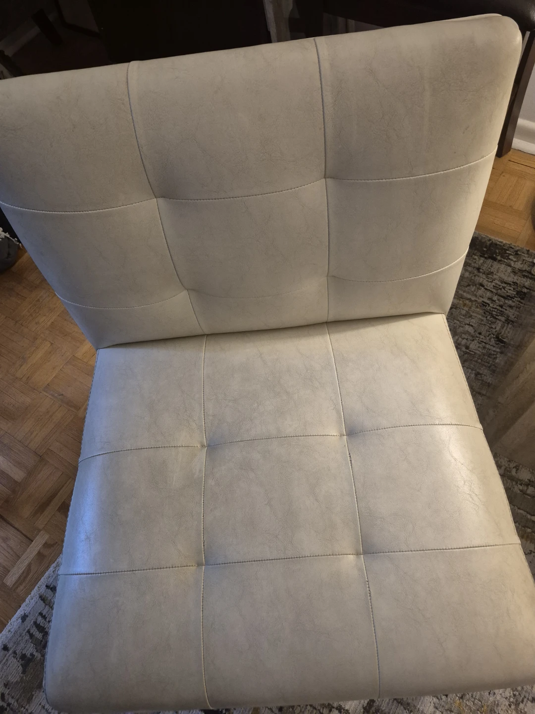 Tufted Accent Chair - photo 3