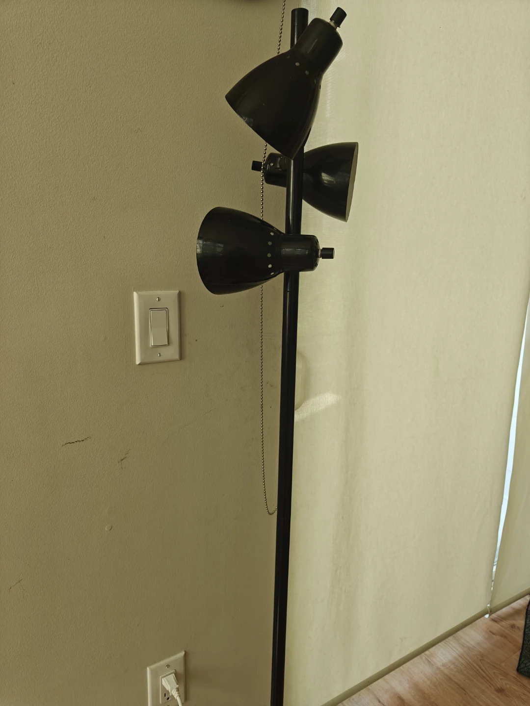 Black Floor Lamp with Adjustable Heads - photo 2