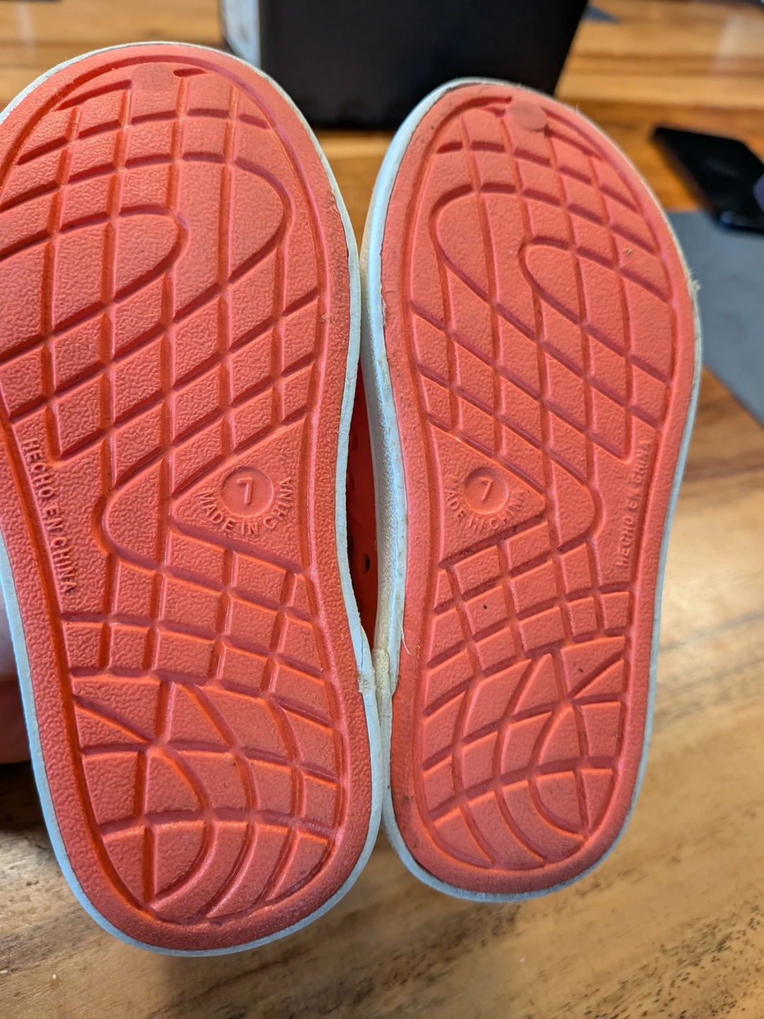 Old Navy kids (toddler) perforated shoes - photo 3