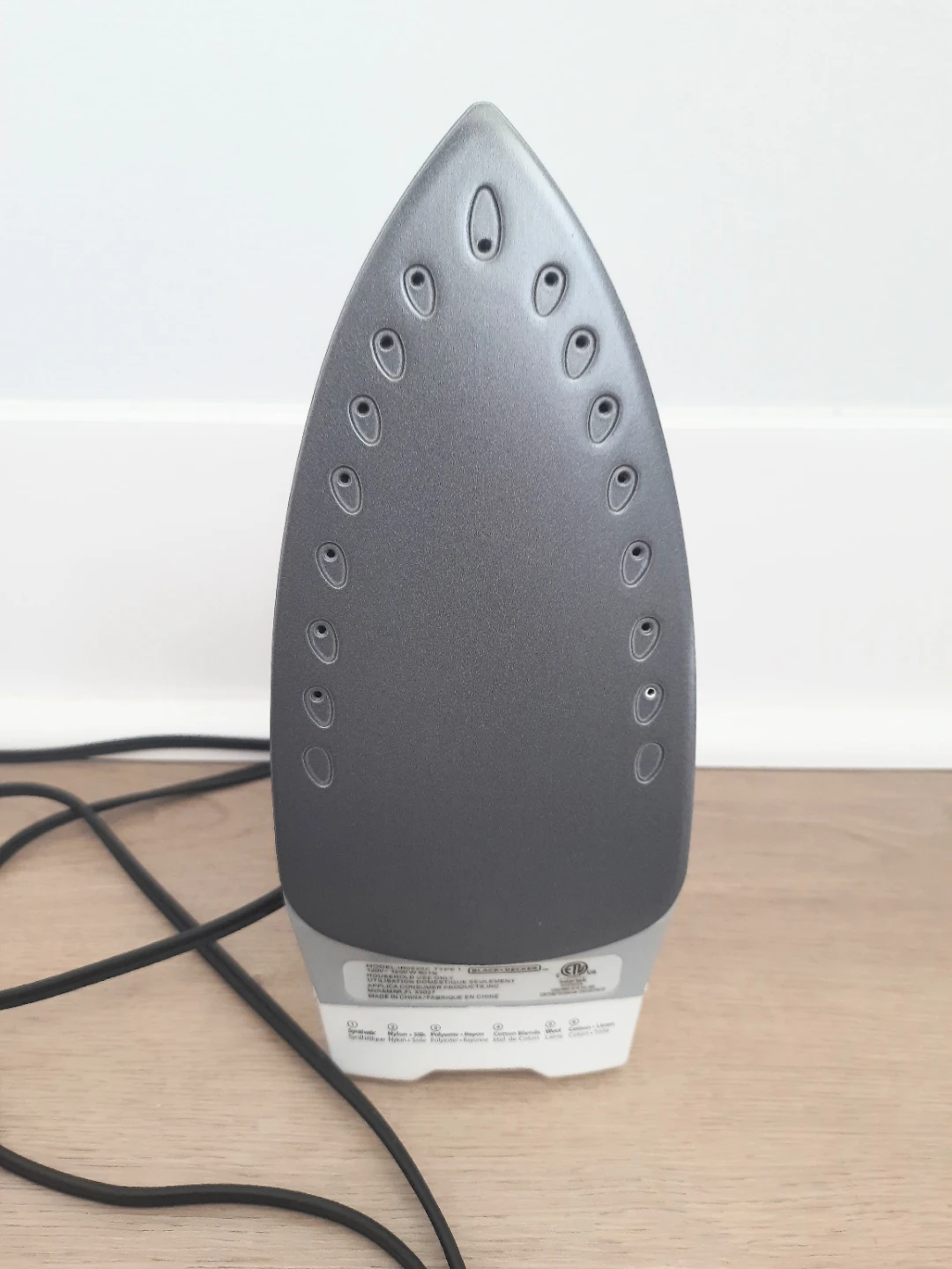 Black+Decker Steam Iron - photo 3