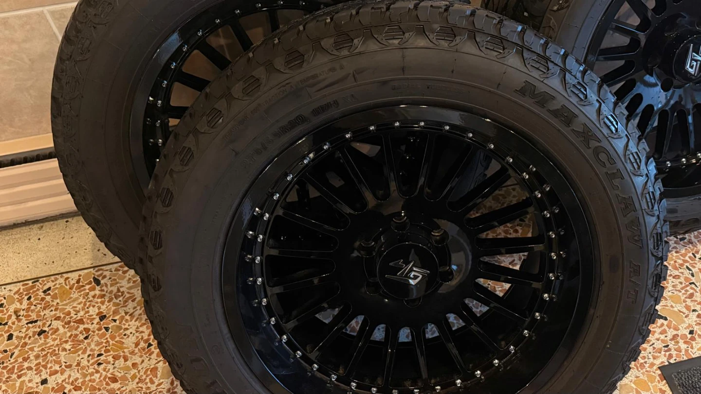 GT Strike Rims and Winrun Maxclaw Tires - photo 3