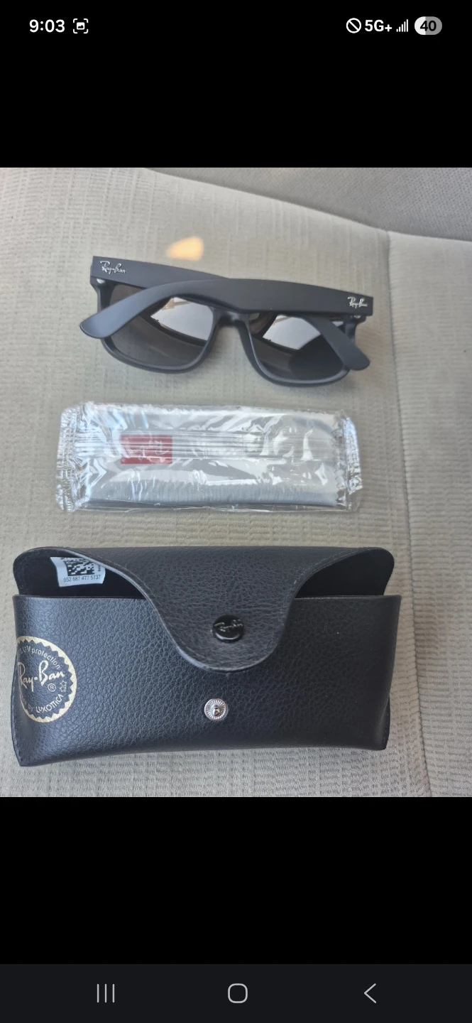Ray-Ban Sunglasses with Case - photo 3