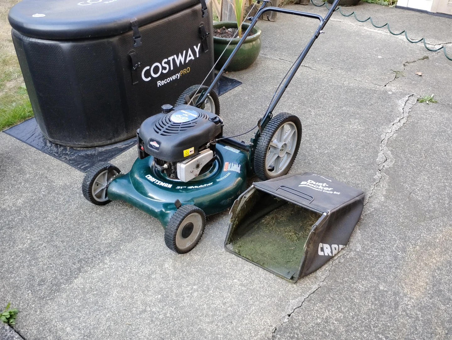 Craftsman 21" Mulcher Gas Lawn Mower - photo 2