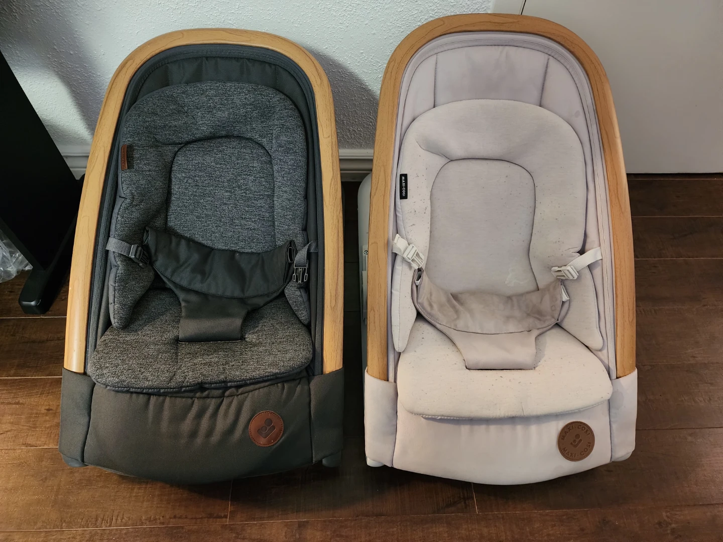 Maxi-Cosi Kio Rocker Chairs (2)
