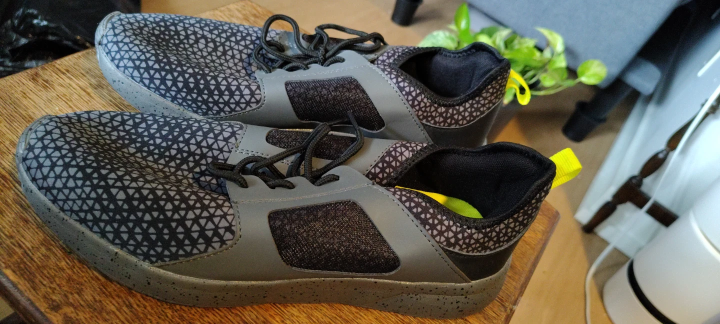 Men's Athletic Shoes - photo 3