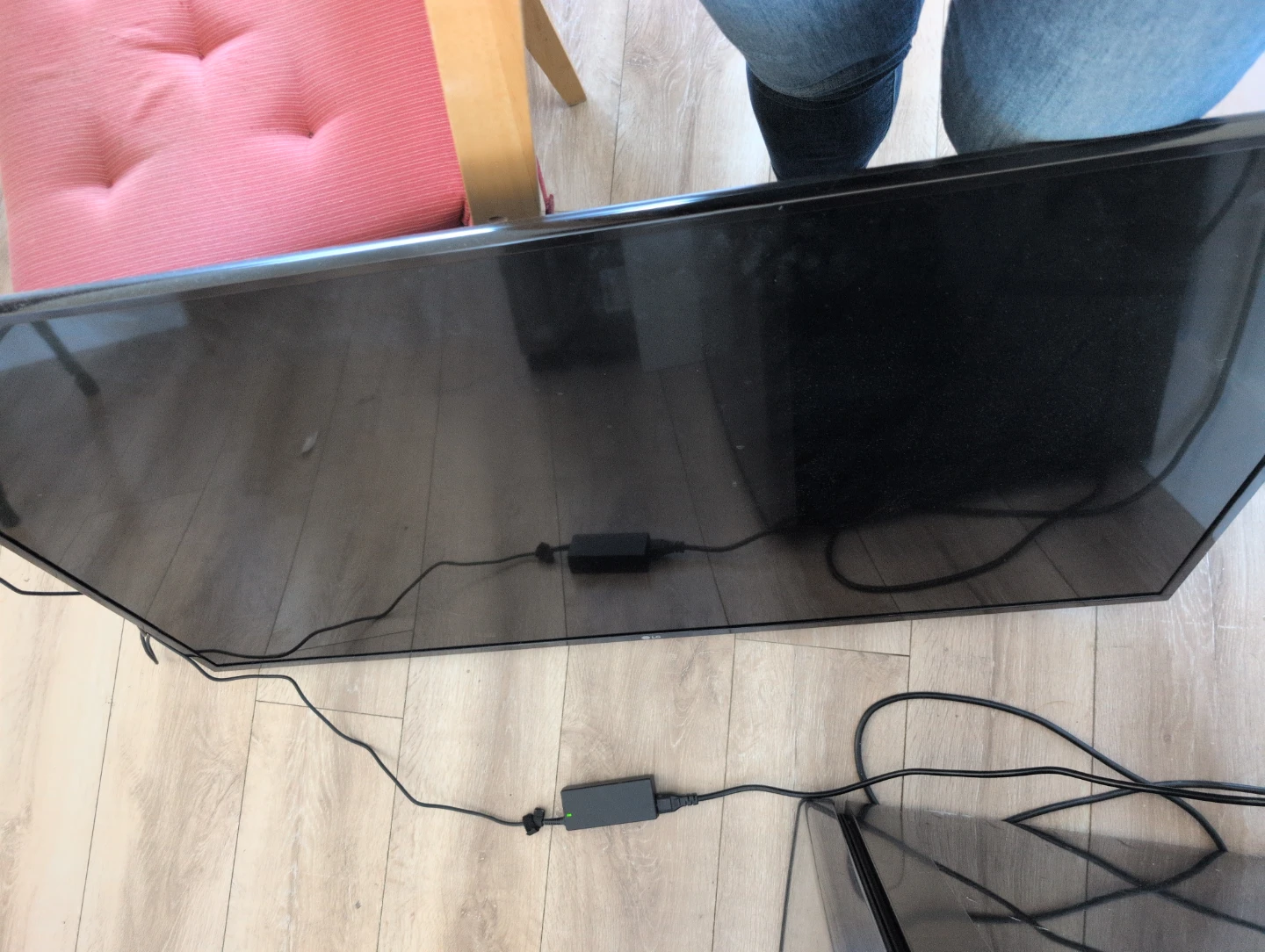 LG 49LX570H Monitor - photo 3