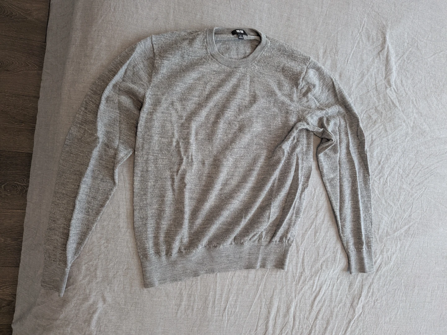 Uniqlo Crew Neck Sweater