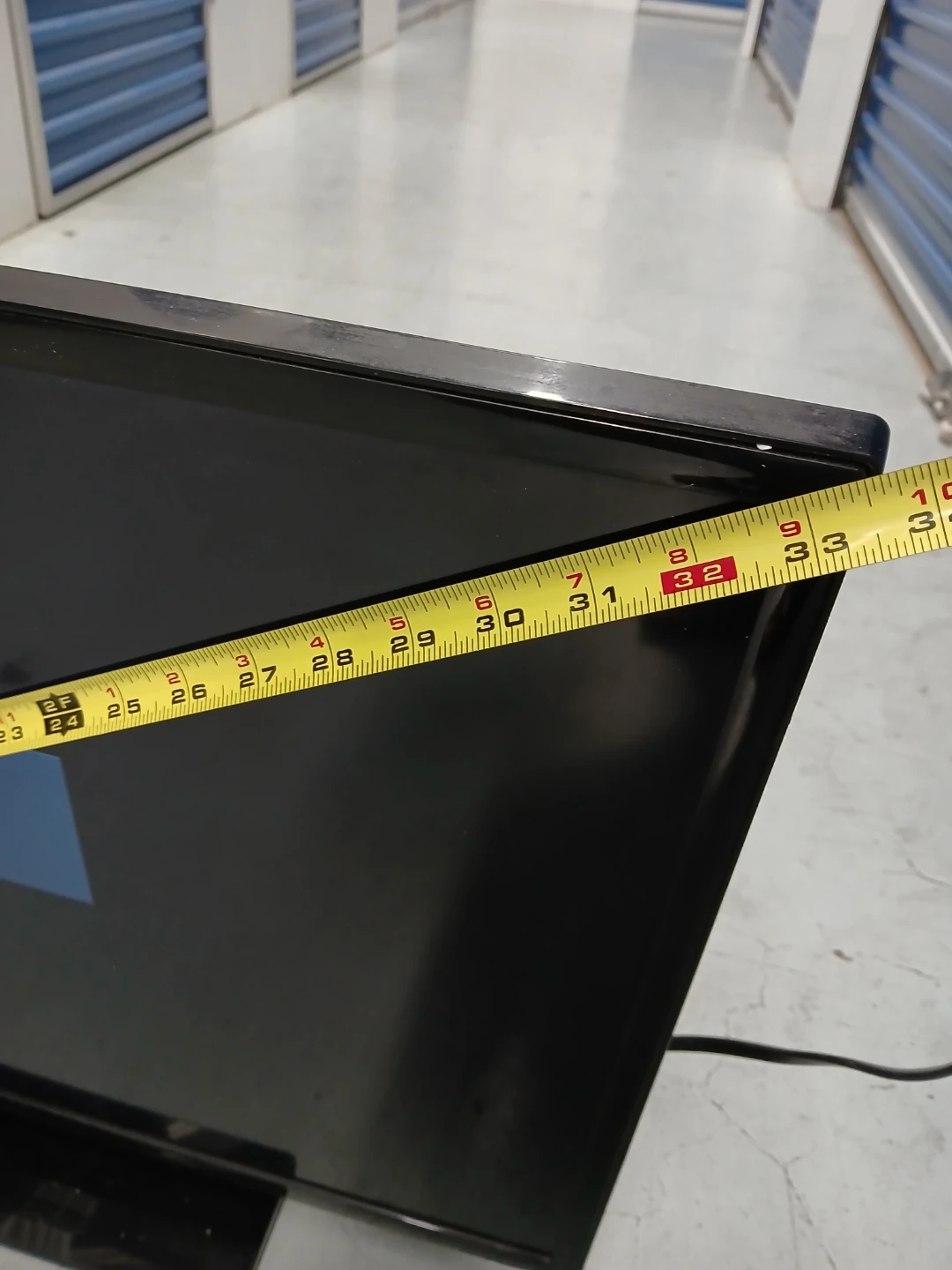 Samsung 32" HD TV - photo 4