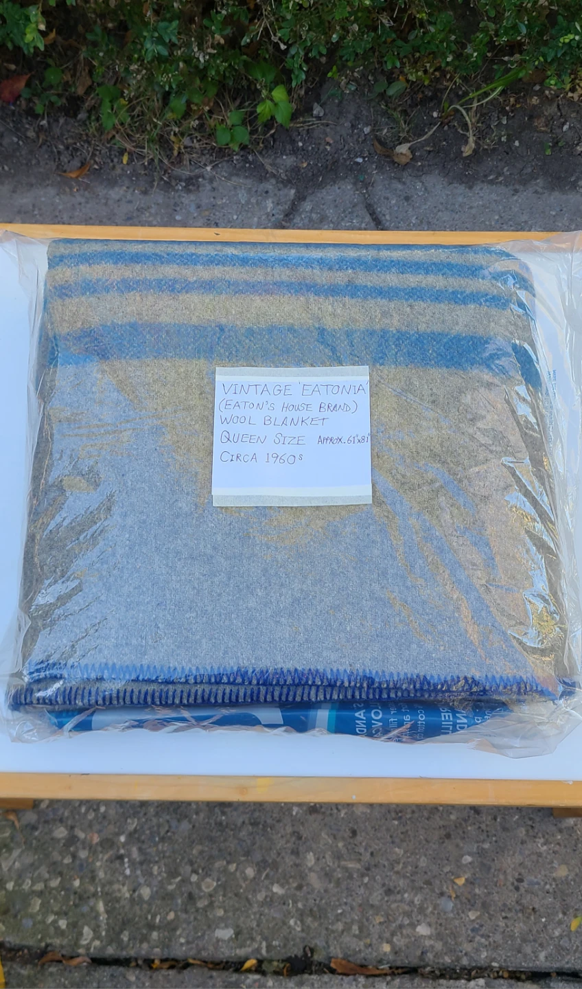 $40 EA or 2 For $75 Vintage Eatonia Queen Wool Blankets - Clean! - photo 3