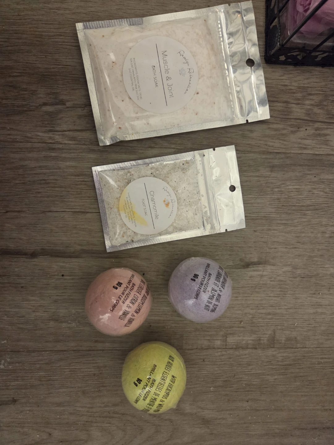 Self care basket - photo 3