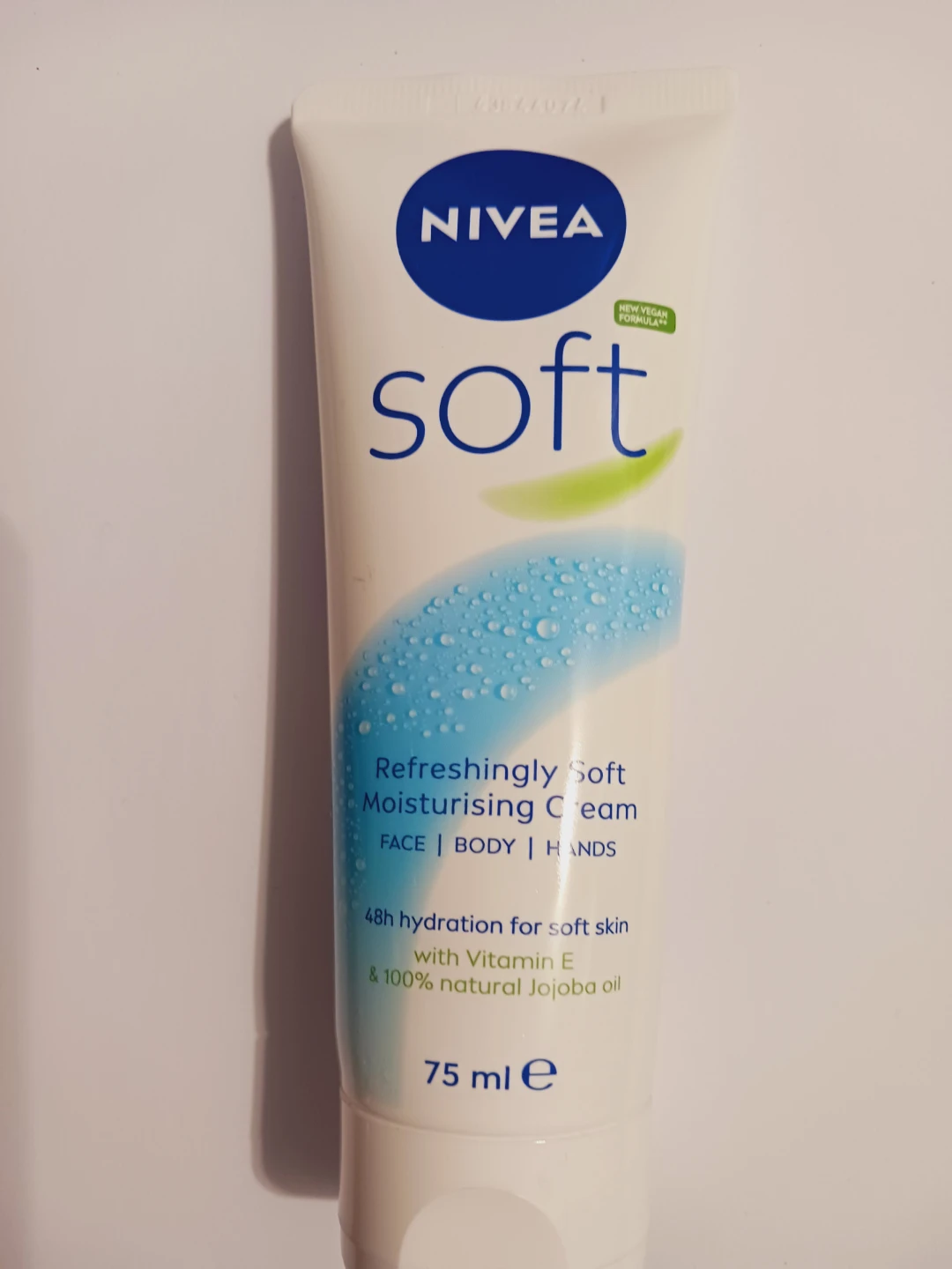 New !! NIVEA Soft Refreshingly Soft Moisturising Cream 75 ml - photo 4