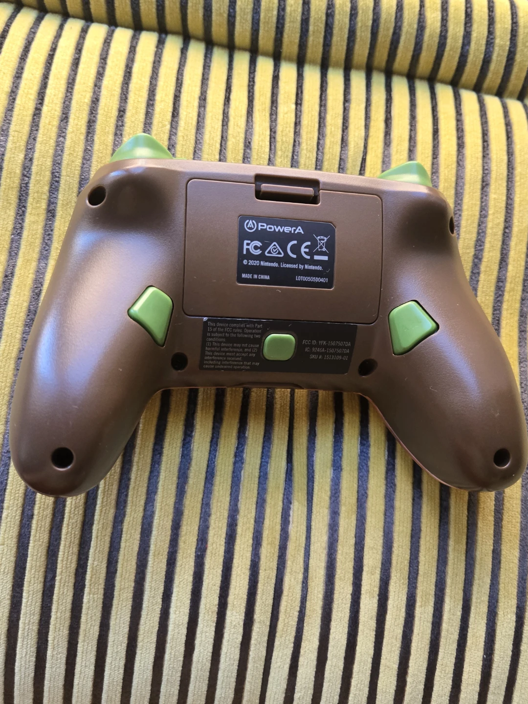 Nintendo switch  Minecraft pro controller - photo 2