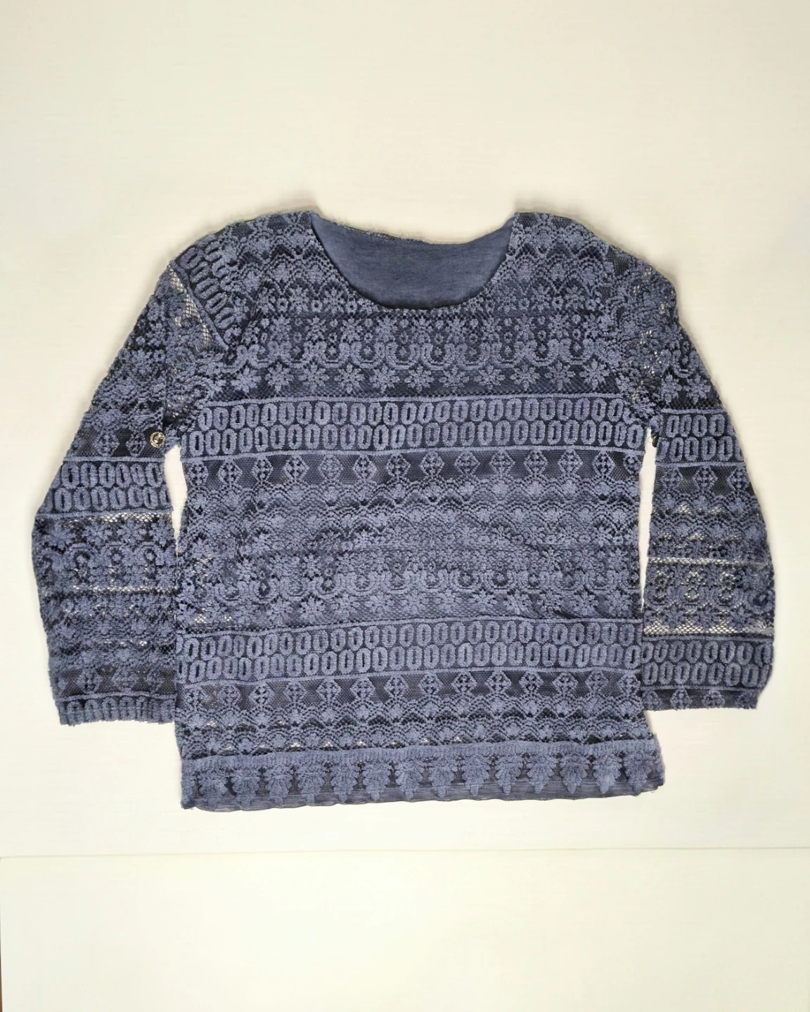 Women's Sz XL Blue Lace Top with matching Scarf - photo 3