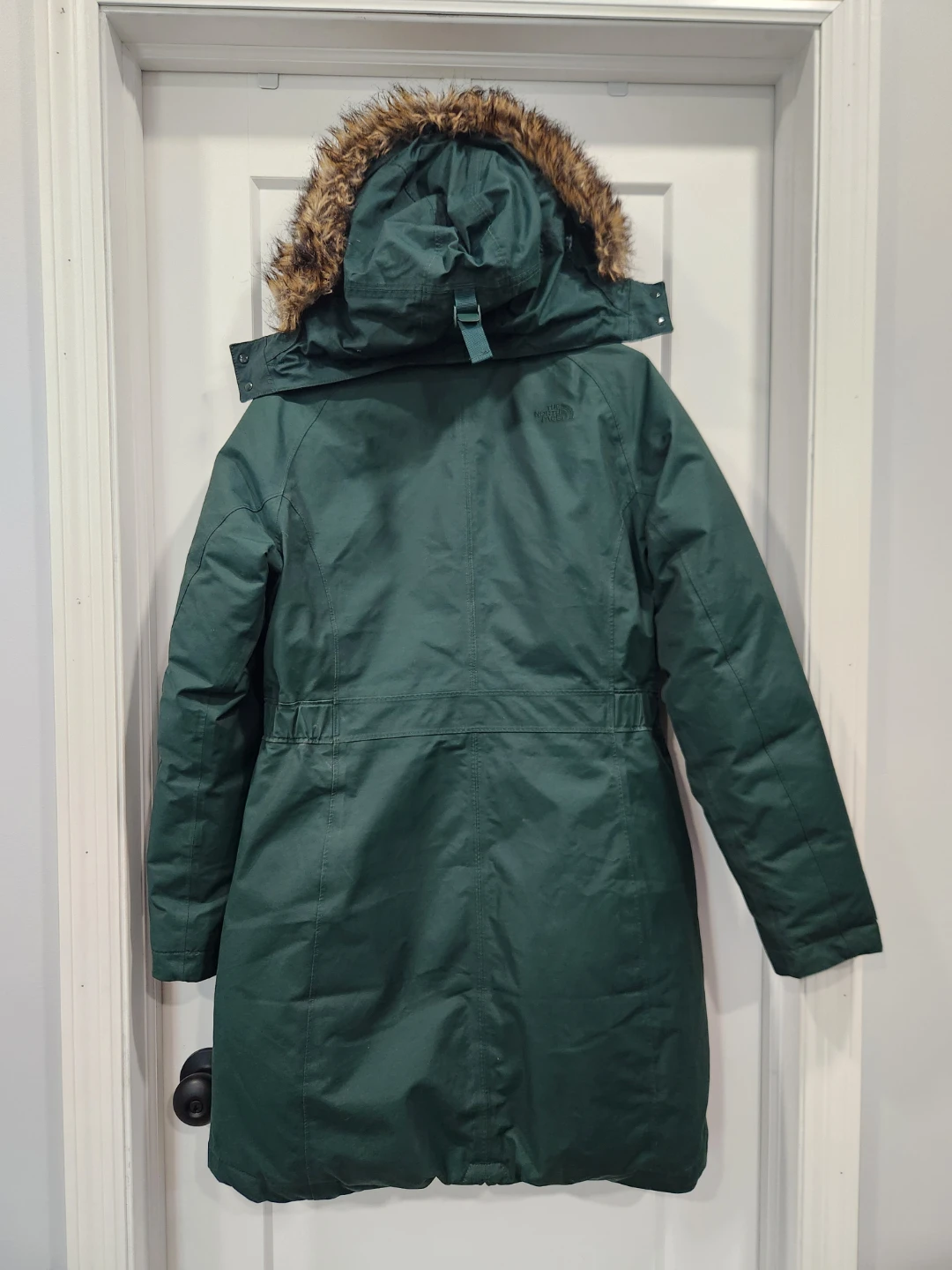 The North Face Women's Green Parka Jacket - photo 5