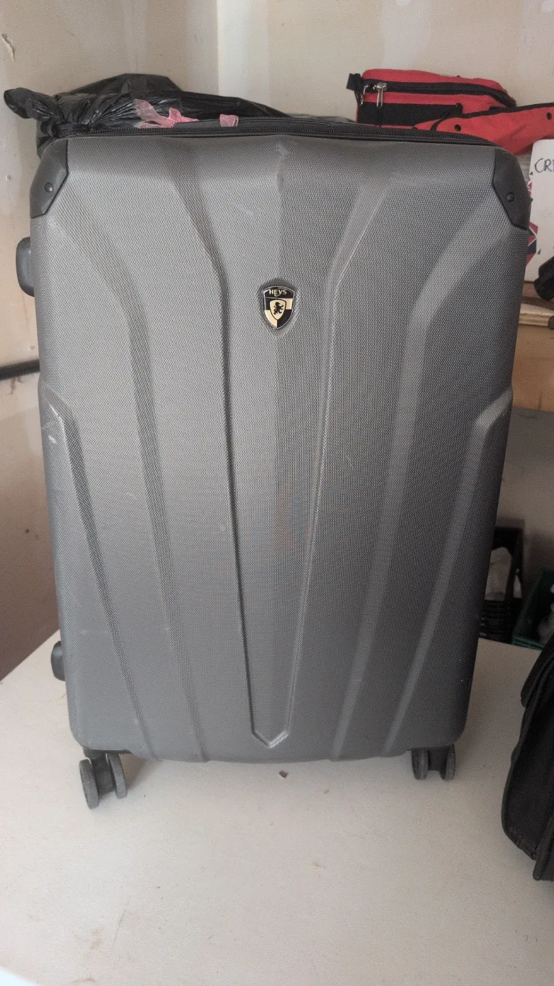 Heys Grey Hardside Spinner Luggage