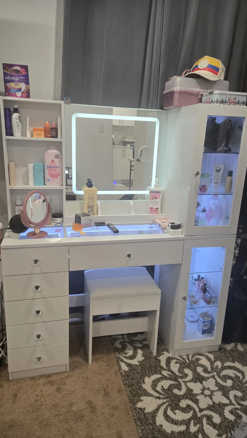White Vanity Set with Lighted Mirror and Stool - photo 2