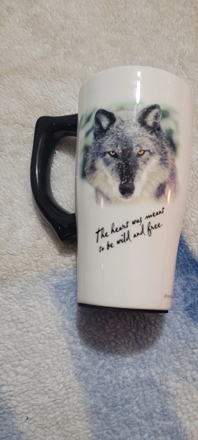 Wolf "The heart was meant to be wild and free" Mug